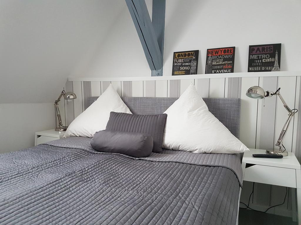 Schoene Ferienwohnung Fuer 6 Personen Erwartet Sie Im Oberharz Sankt Andreasberg Buitenkant foto